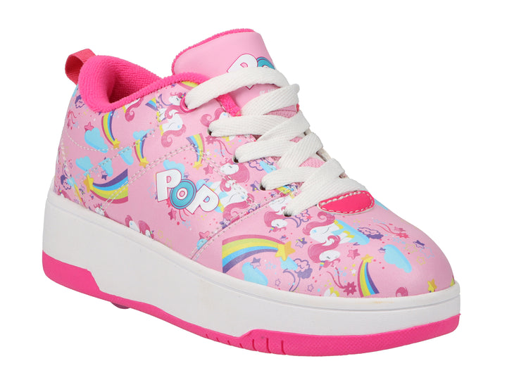 Tenis Heelys color rosa con estampado de unicornios y arcoíris, cordones blancos y suela blanca y rosa.