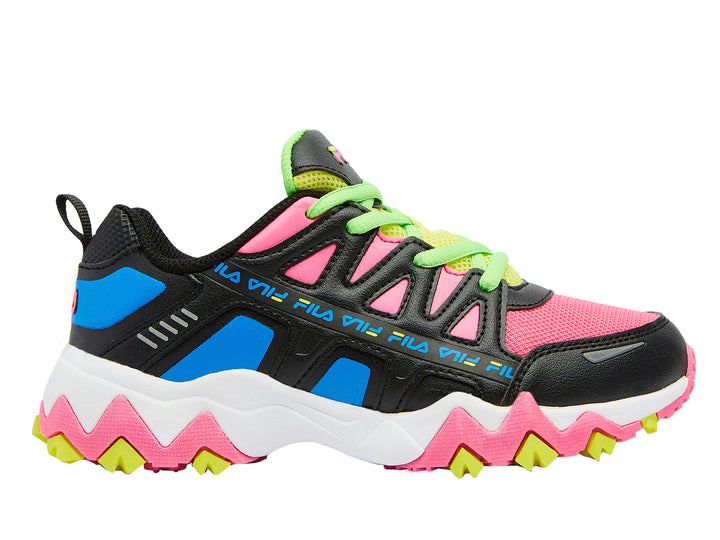 Tenis deportivos FILA en colores negro, azul, rosa y blanco con detalles en verde lima.