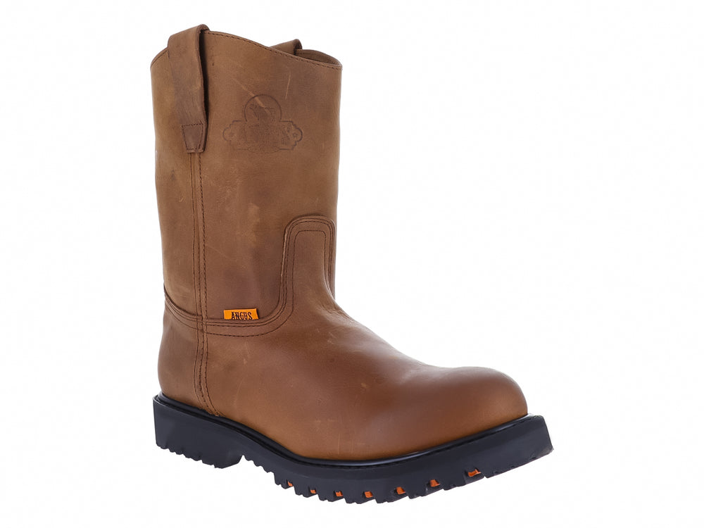 Bota de cuero color marrón con suela negra gruesa y dentada.