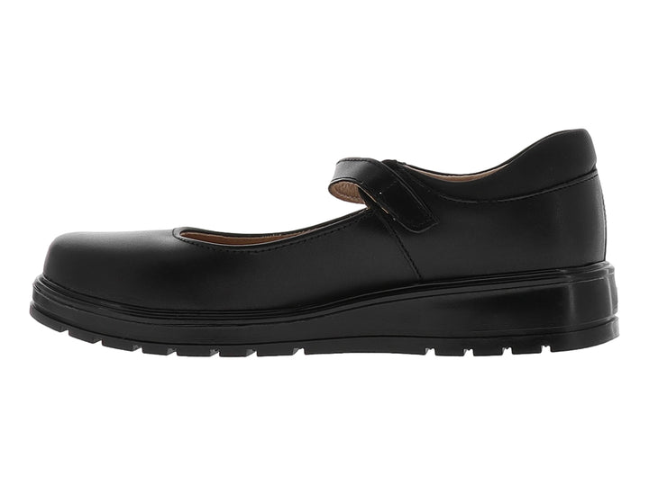 Zapato infantil modelo Mary Jane en color negro con correa y hebilla plateada sobre fondo blanco.