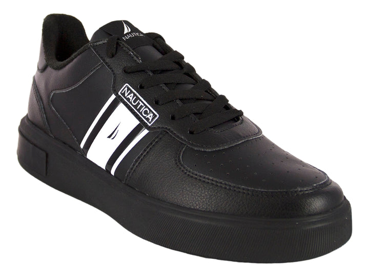 Tenis deportivos Nautica color negro con detalles en blanco y suela plana negra.