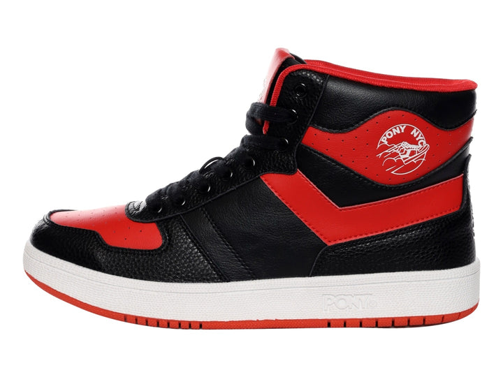 Tenis PONY de corte alto en colores negro y rojo con suela blanca.