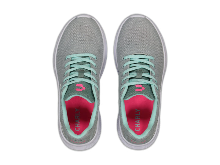 Tenis deportivos Charly color gris con detalles en aqua y suela blanca.