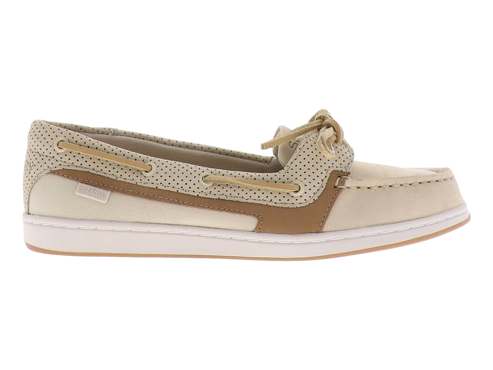 Zapato casual náutico Sperry color beige con detalles en marrón y suela blanca.