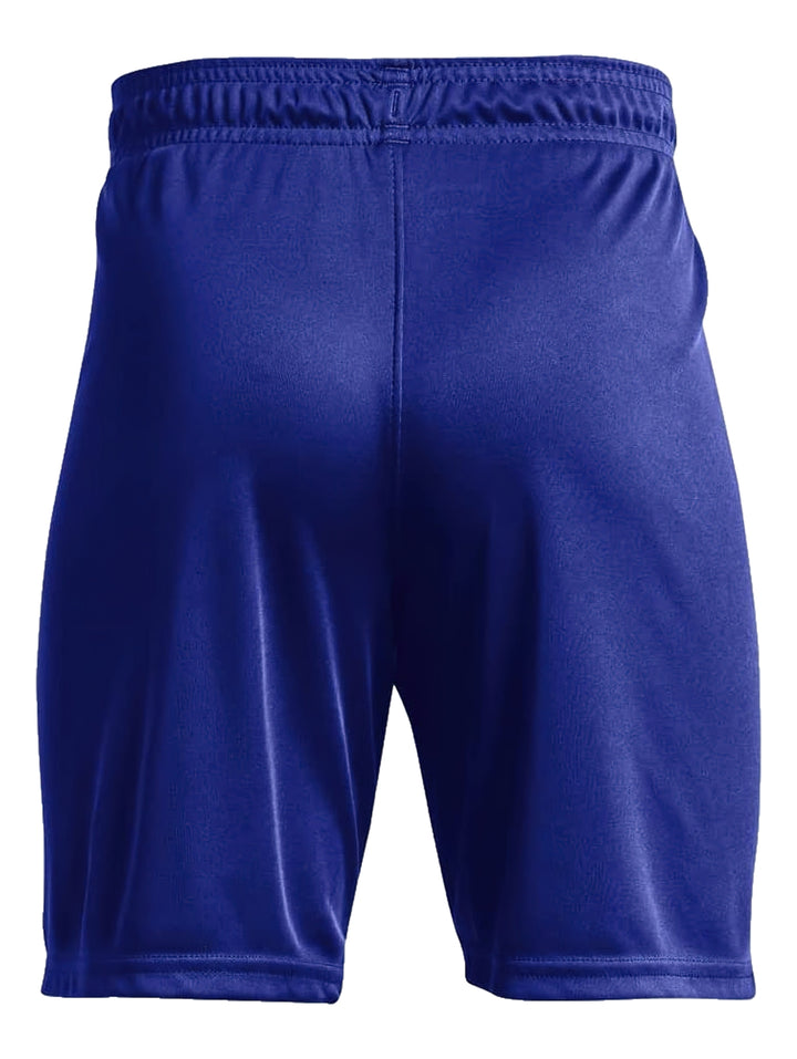 Pantalones cortos deportivos Under Armour en color azul royal con logotipo blanco en la pierna izquierda.