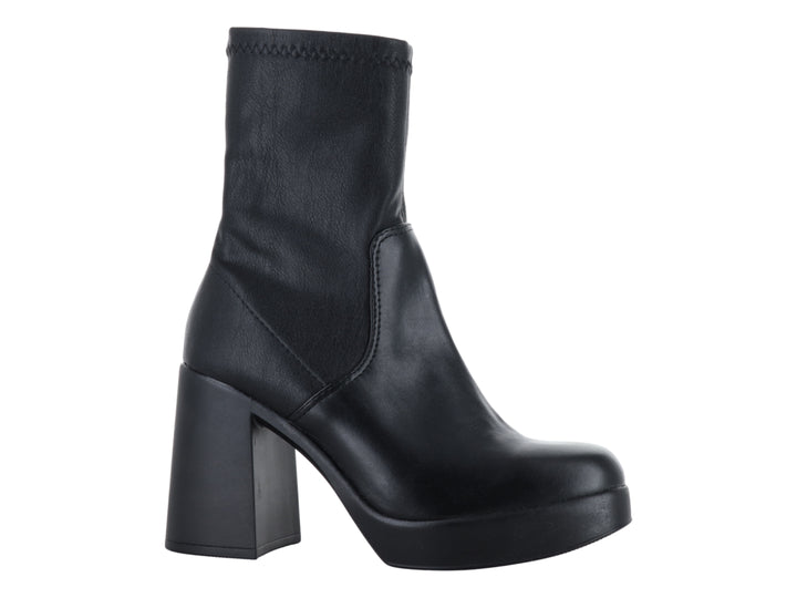 Botín negro de tacón cuadrado y plataforma para mujer.