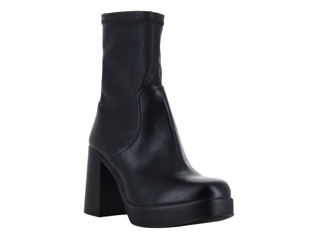 Botín negro de tacón cuadrado y plataforma para mujer.