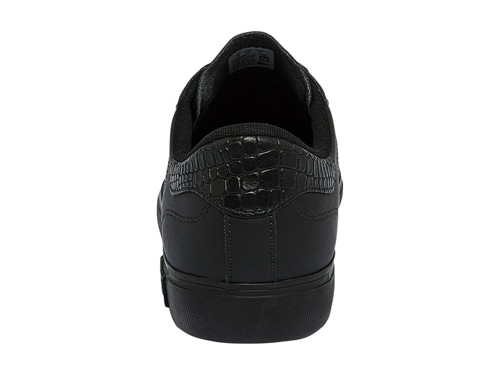 Tenis deportivos Lacoste Powercourt en color negro total con logotipo del cocodrilo en el lateral.