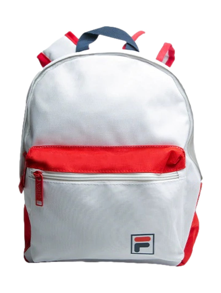 Mochila escolar FILA de color blanco con detalles en rojo y azul, incluye bolsillo frontal con cierre.
