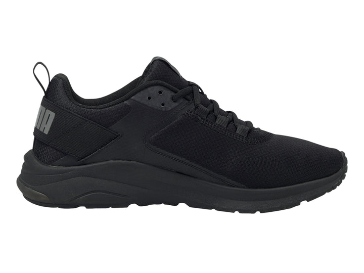Tenis deportivos PUMA color negro total con malla transpirable y suela cómoda.