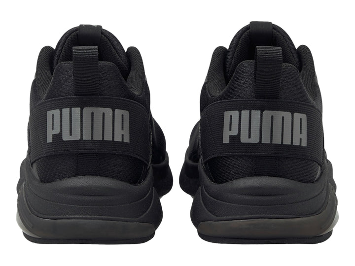 Tenis deportivos PUMA color negro total con malla transpirable y suela cómoda.