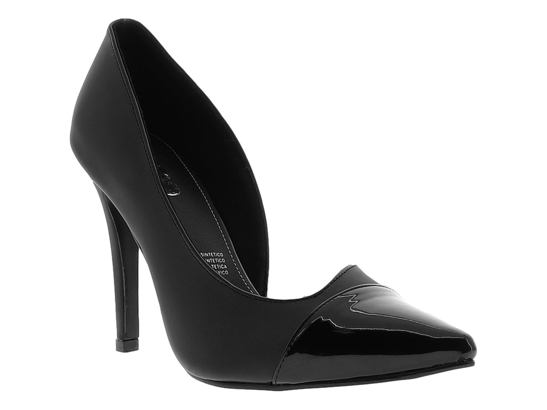 Zapato de tacón alto color negro para mujer con punta cerrada y acabado combinado en mate y charol brillante.