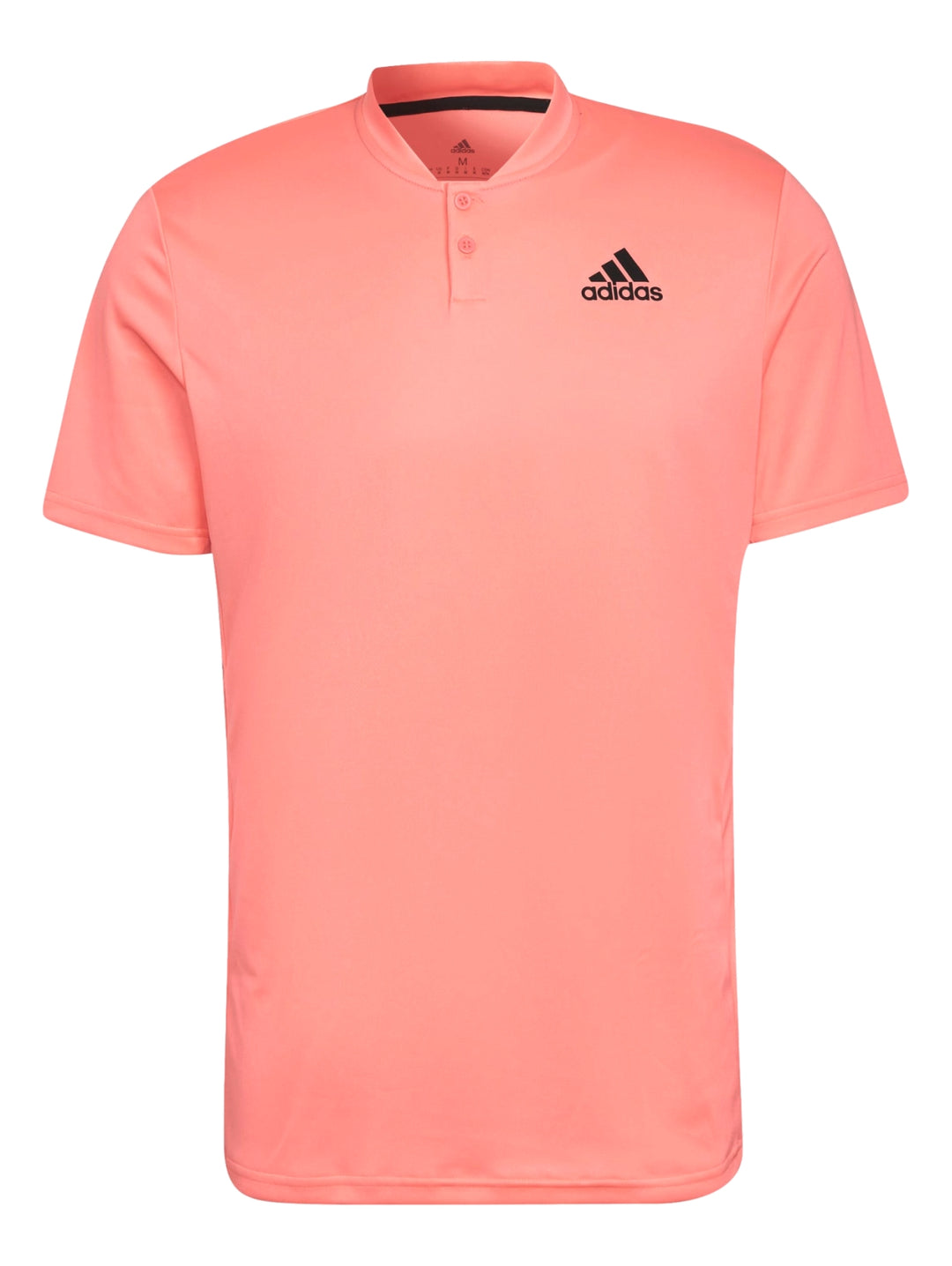 Hombre vistiendo playera deportiva Adidas color rojo ácido con logotipo negro en el pecho.