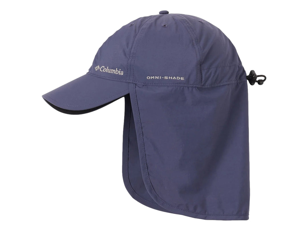 Gorra Columbia color navy con visera y protector de cuello integrado para protección solar.
