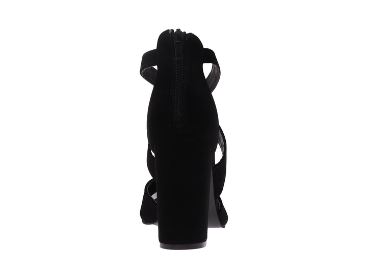 Sandalia de tacón grueso color negro con tiras cruzadas al tobillo y punta abierta para mujer.