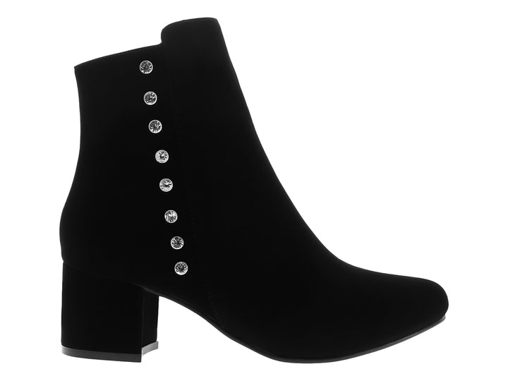 Botín casual color negro con tacón cuadrado y detalles de pedrería plateada lateral.