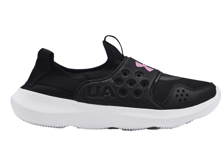 Tenis deportivos Under Armour color negro con suela blanca y diseño slip-on.