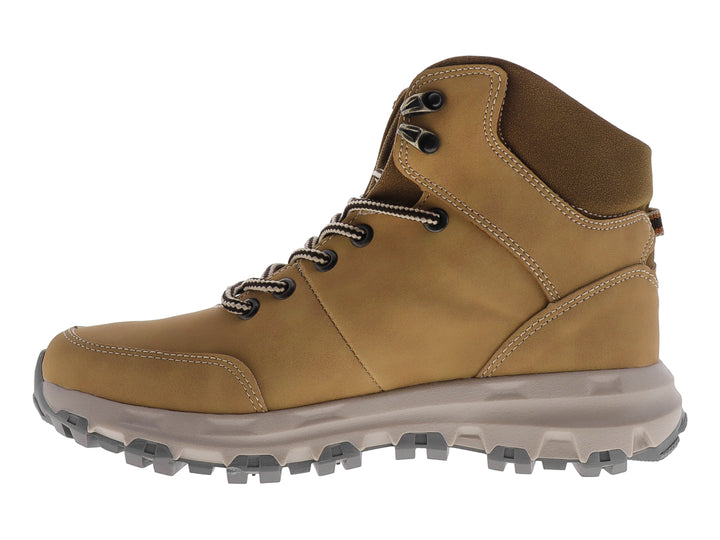 Botas Green Love color miel de nobuck con suela gris y cordones bicolor.