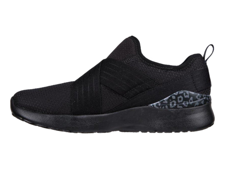 Zapato deportivo Skechers para mujer en color negro, estilo slip-on con detalle decorativo en el talón.