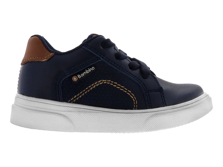 Tenis casuales para niño en color azul marino con detalles en camel y suela blanca.