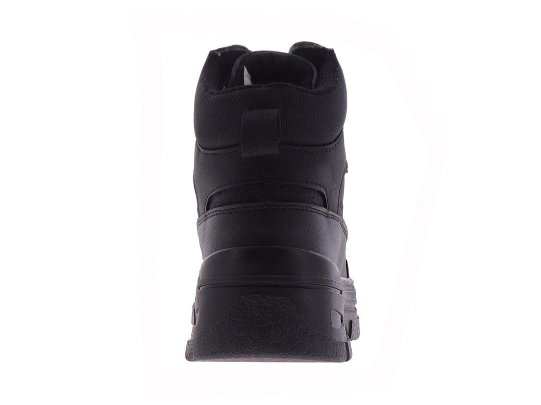 Bota negra de caña alta con suela track y cordones bicolores para niño.