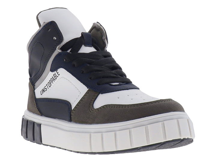 Tenis tipo bota para niño en colores blanco, verde olivo y azul marino con suela blanca robusta.