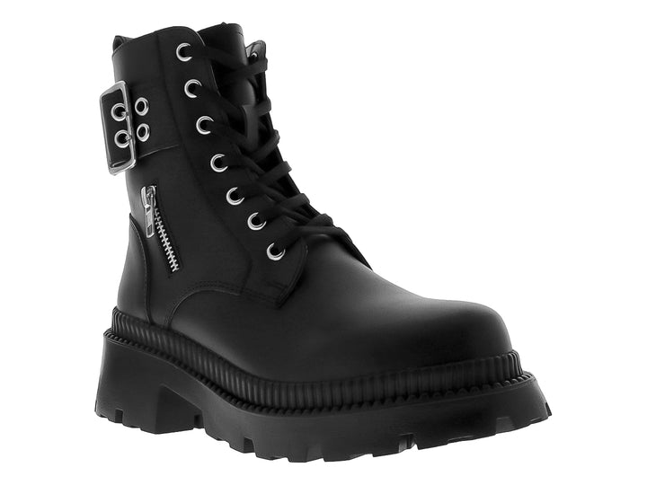 Bota negra de plataforma para mujer con cordones, cierre lateral y detalle de hebilla en la parte posterior.