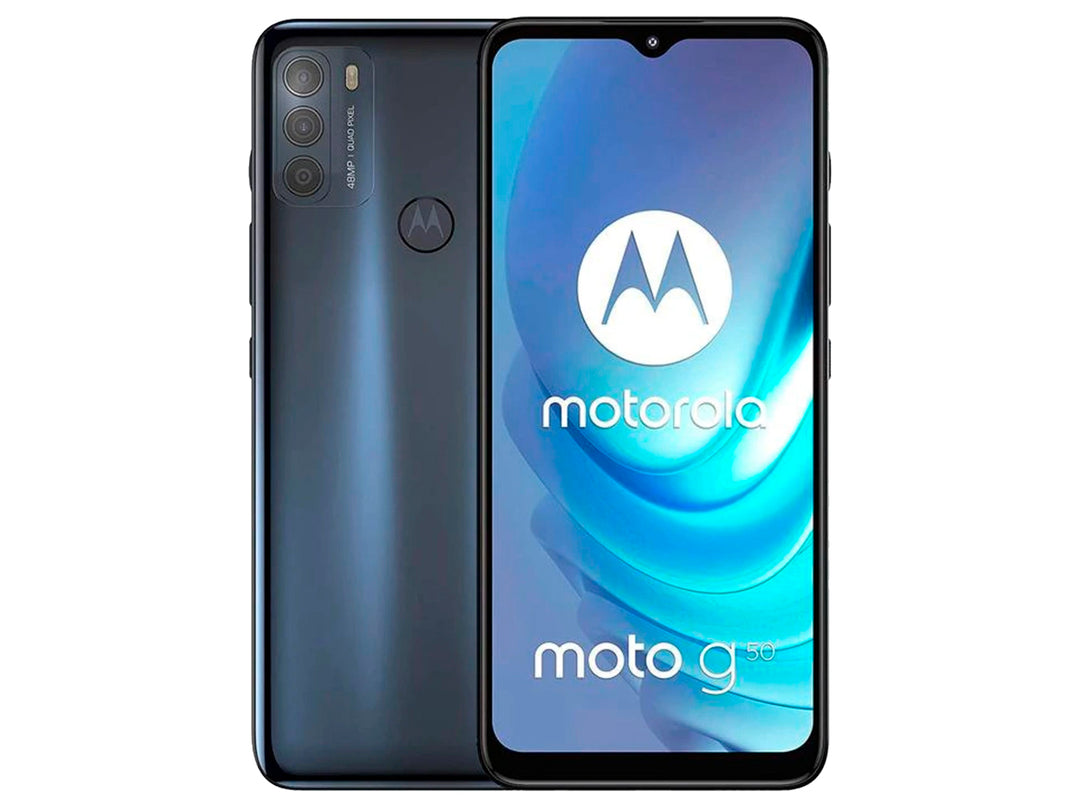 Teléfono inteligente Motorola Moto G50 en color gris, vista frontal y posterior sobre fondo blanco.