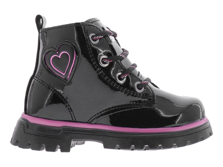 Bota negra de charol con detalles en rosa y suela track.