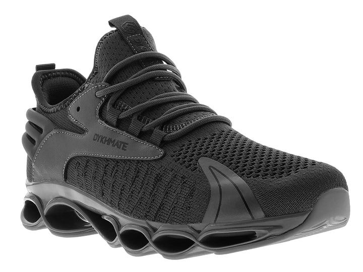 Tenis de baloncesto DYKHMATE en color gris oscuro con suela innovadora de círculos huecos y parte superior de tela.