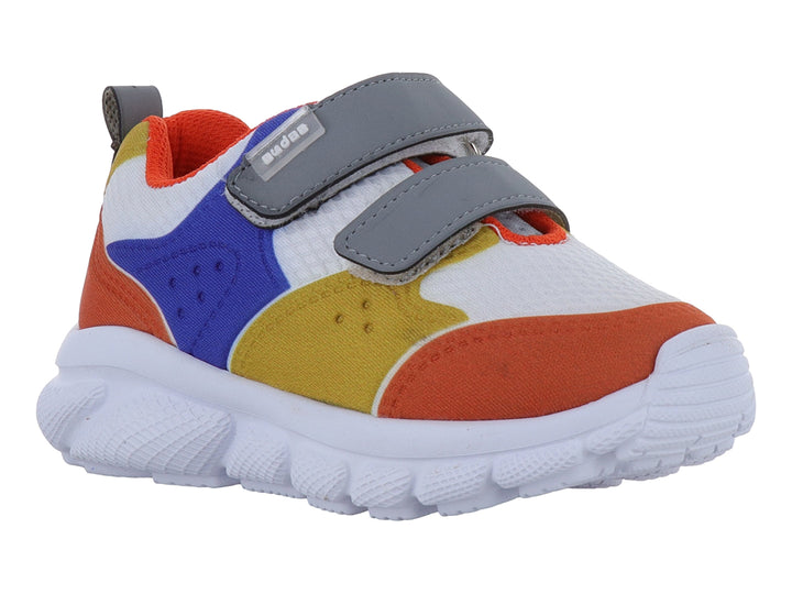 Tenis deportivos para niño en colores naranja, azul y amarillo con suela blanca y cierre de velcro gris.