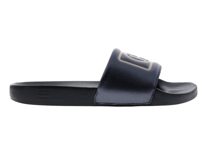 Sandalias tipo slide color negro con logotipo en la correa.