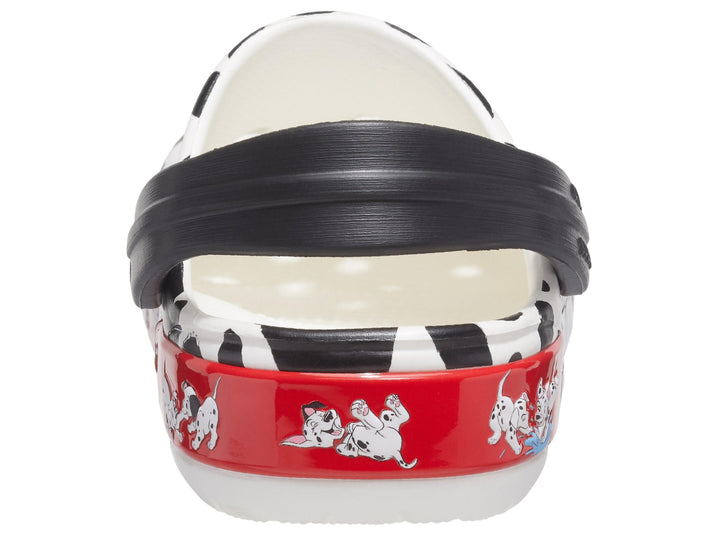 Zueco Crocs blanco con manchas negras y base roja con ilustraciones de los 101 dálmatas.