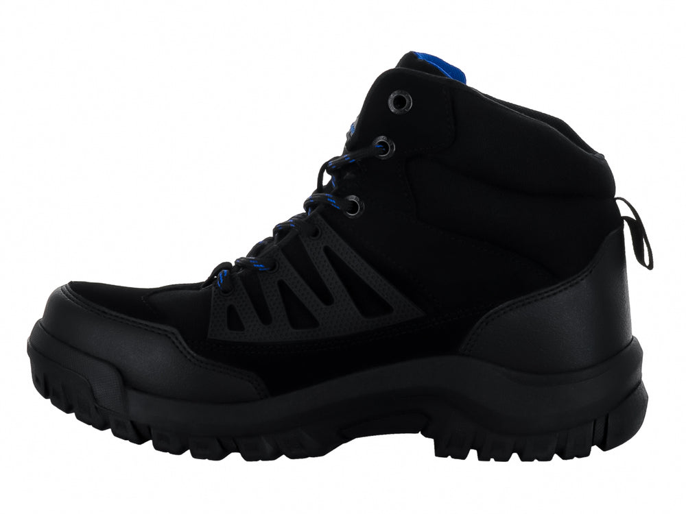 Bota deportiva RAM color negro con detalles en azul y suela robusta.