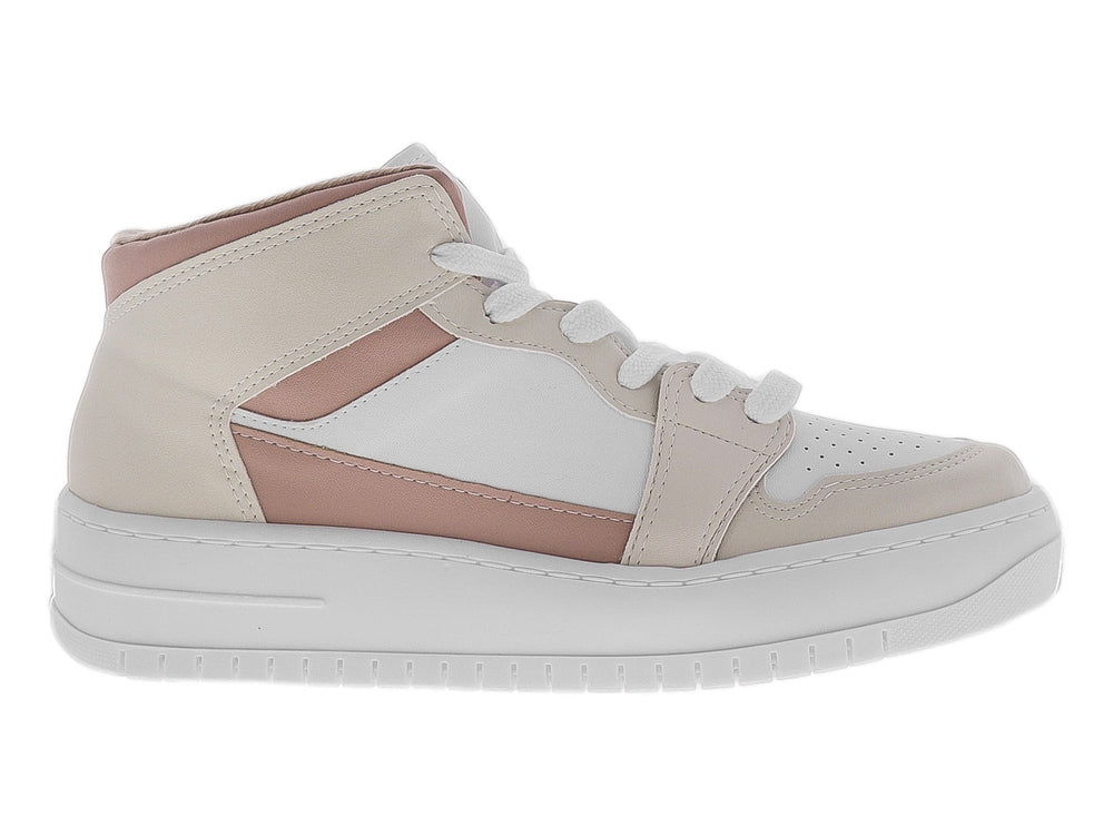Tenis de caña alta en colores blanco, beige y rosa con suela blanca gruesa.