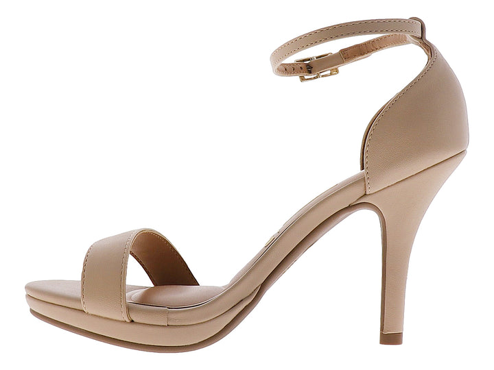 Sandalia de tacón alto color beige con correa ajustable al tobillo y diseño minimalista para mujer.
