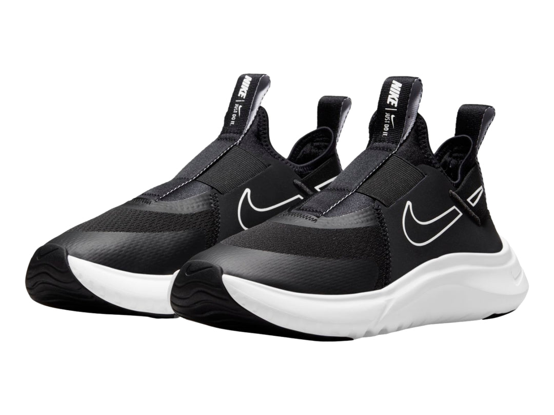 Tenis Nike Flex Plus color negro con suela blanca, estilo slip-on deportivo.