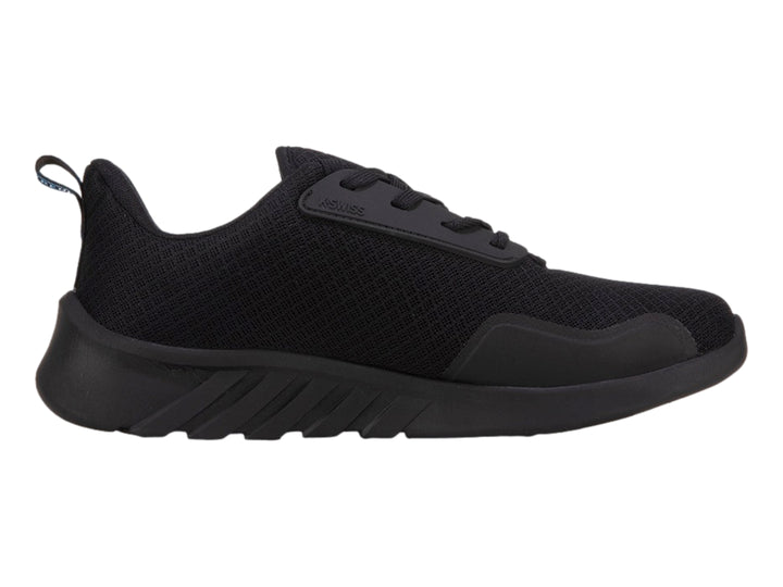 Tenis deportivos K-Swiss color negro con malla transpirable y suela robusta.