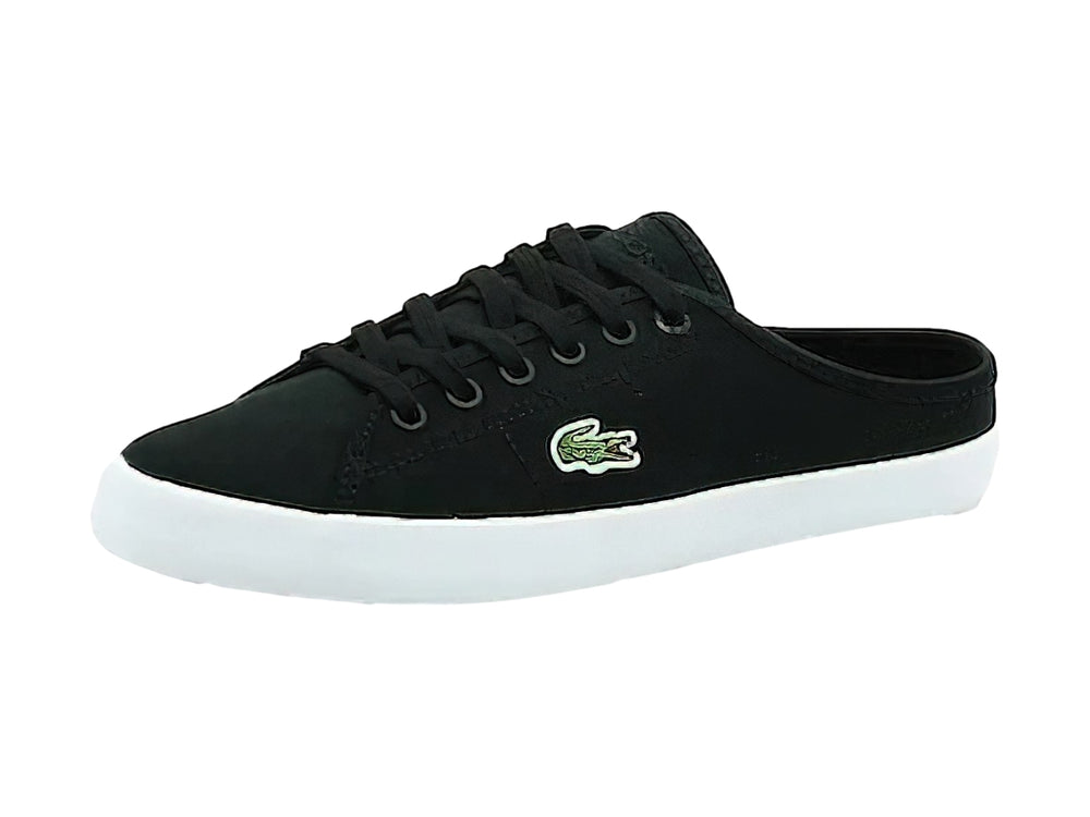 Zapato mule Lacoste negro con suela blanca y logo lateral.