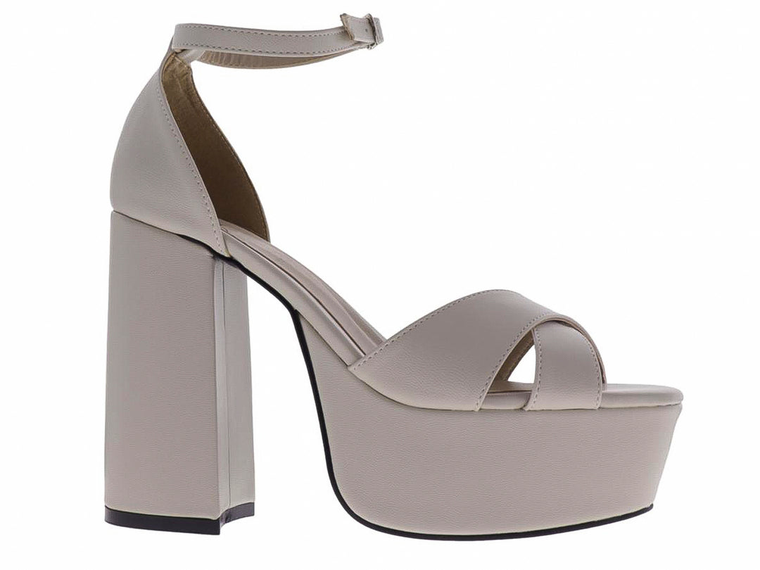Sandalia de plataforma color beige con tacón grueso y correa ajustable al tobillo para Mujer.