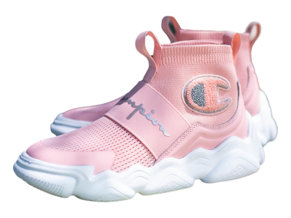 Tenis deportivos Champion color rosa con suela blanca gruesa y diseño de tejido.