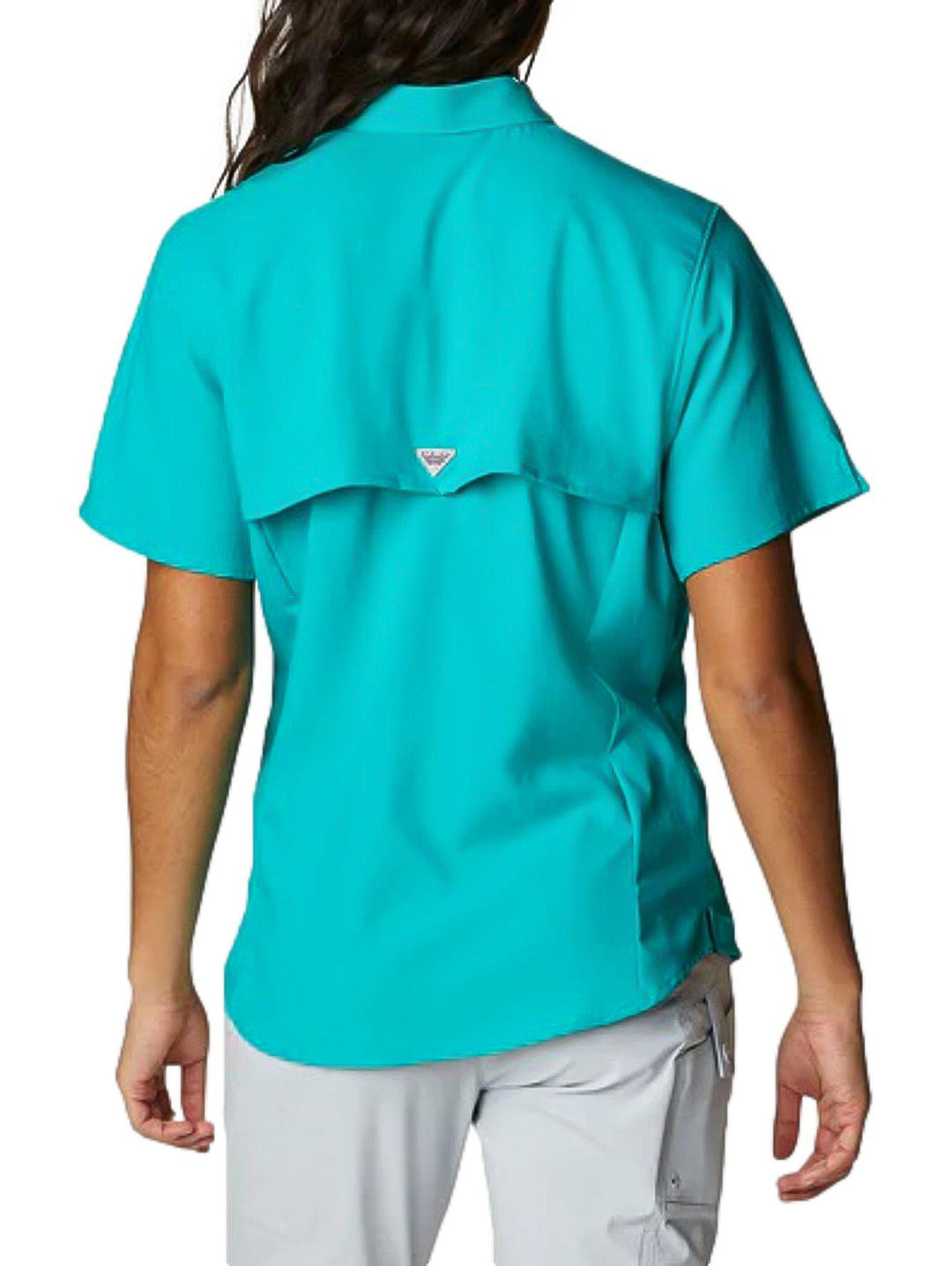 Camisa Columbia PFG Tamiami II de manga corta en color verde para mujer.