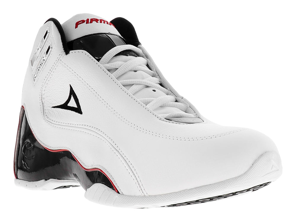 Tenis de baloncesto Pirma color blanco con detalles en negro y rojo, diseño de bota alta.