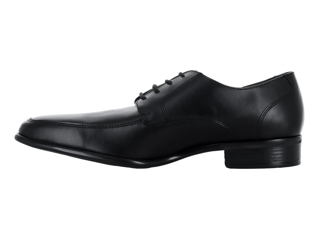 Zapato formal para Hombre en color negro con agujetas.
