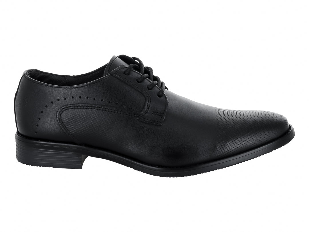 Zapato formal negro para hombre con cordones y detalles perforados.