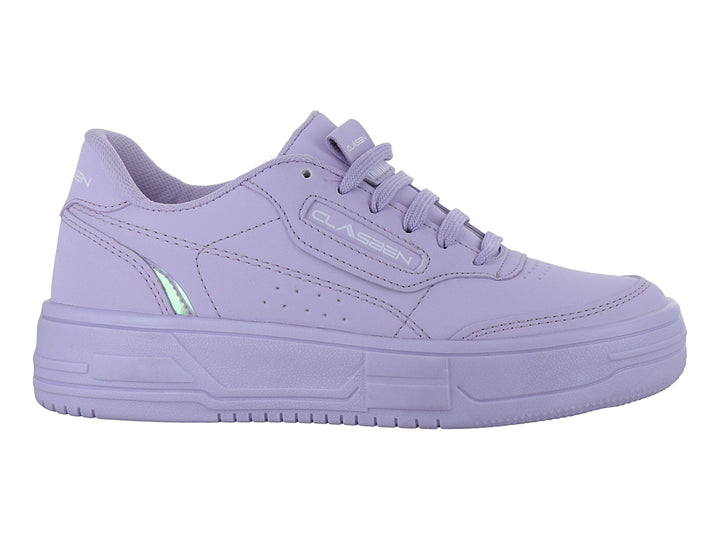 Tenis color lila de la marca Clasben con suela de plataforma y agujetas del mismo color.
