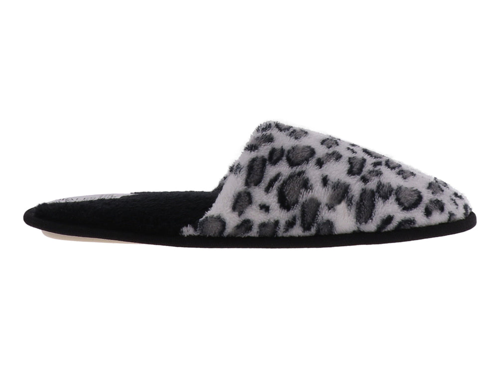 Pantufla abierta de color gris con estampado de leopardo y textura suave y peluda.