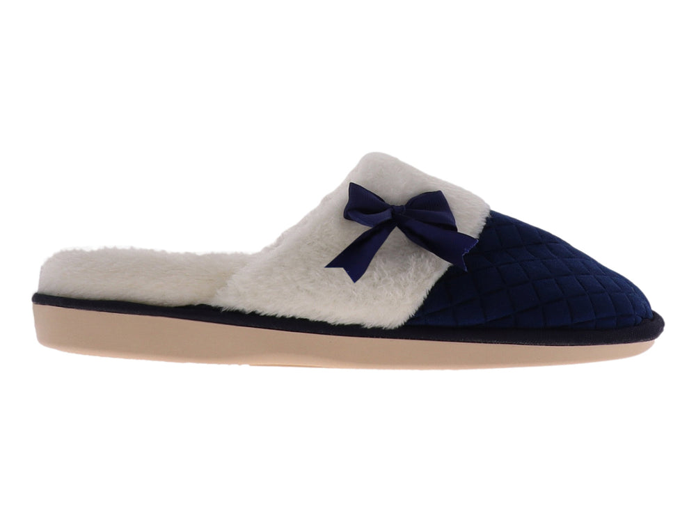 Pantuflas de terciopelo acolchado color marino con interior blanco y un moño decorativo en la parte superior.