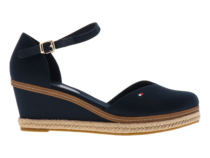Sandalia de plataforma Tommy Hilfiger color azul marino con suela de yute y correa al tobillo.