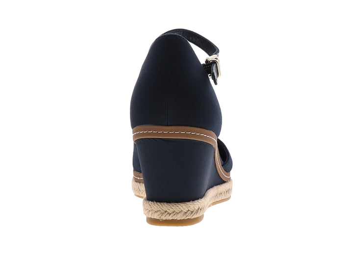 Sandalia de plataforma Tommy Hilfiger color azul marino con suela de yute y correa al tobillo.